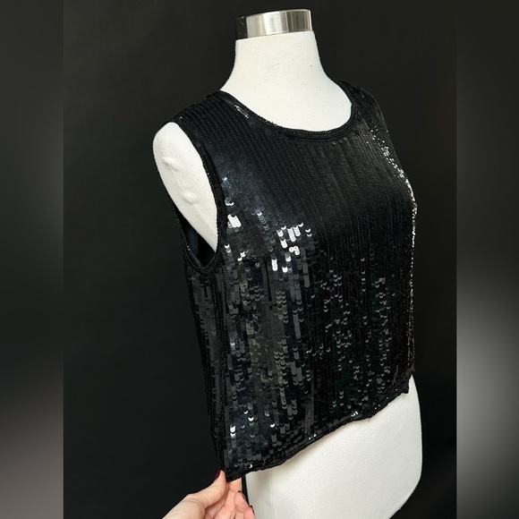 Chanel Vintage Black Sequin Hook Eye Women's Sleeveless Top Bergdorf Goodman NYC - Picture 14 of 15